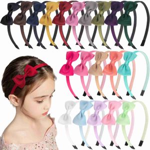 Hårtillbehör Hårtillbehör 1 Grosgrain Ribbon Hair Clip with Girl Plastic Hair Clip 3-tums Bow pannband Barn Fashionabla hårklipp WX5.22