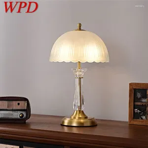 テーブルランプWPDモダンブラスランプは、家のリビングルームの寝室の装飾用のための創造的な豪華なファッションクリスタル銅デスクライトを導いた