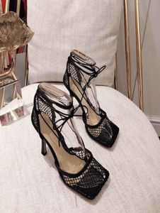 2022 Women Sandals High Sandal S Women Fine Heels Bind Designers Heels with wedding party 여름 섹시한 Weddin6855642