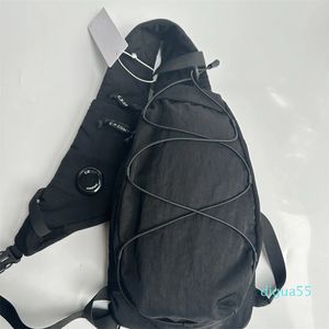 2024 MĘŻCZYZNA SENORMOWE Crossbody Mała torba One Lens Outdoor Sport Pull Rope Torka klatki piersiowej torba TALIS