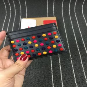 Mulheres homens homens genuínos creditador de crédito carteira clássica Rivet Designer Card Case de moedas Chegadas Moda Moda Bolsa de bolso 299D