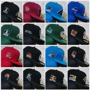 2024 32 Farben USA Fußball verstellbare Hutteams Hip Hop SNPBACK BASBALL CAP MEN VINTAGE Flat Sport Base Ball Mix Farbe Fußball Snapbacks Bone Chapeau MA24-1