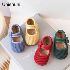 Platta skor Unishuni Baby Girl Candy Color Mary Jane Shoes Vintage Corduroy Loafers Soft Sole Princess Casual Apartment Preschool Skating Shoes Q240523