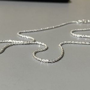 Slim S925 Srebrny błyszczący brokat łańcuch łańcuchowy łańcuchowy naszyjnik łańcuchowy dla kobiet dziewczyna biżuteria Włochy 45 cm 254i