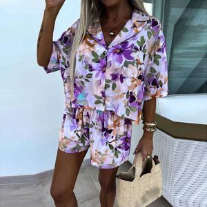 Frauen zweisteuelhafte Hosen Muster gedruckt lose Sommeroutfits Ladies Lapel Button Shirt + Shorts Strandanzug Fashion Bohemian Feiertag Frauen zweiteilige Set T240523