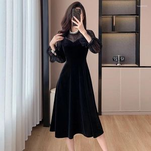 Casual Dresses Fashion Autumn Winter Velvet Patchwork Mesh Flare Sleeve Dress High Quality Women O Neck Sequin Black Ladies Office Midi