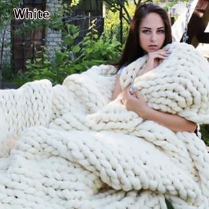 Blankets Large Warm Hand-Knitted Blanket 100x120cm Soft Wool Thick Line Yarn Winter Chunky Sofa Throw Pography Props