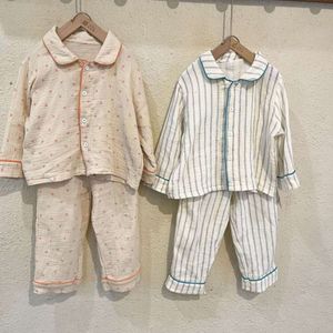 ガールボーイコットンガーゼパマ服セット秋の幼児幼児の子供トップシャツ+パンツ2pc