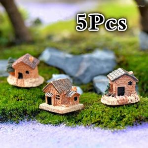 Dekoracyjne figurki 5pcs Mini Doll House Domowe dekoracje żywicy kamiennej do dekoracji domu i ogrodu DIY (styl losowy)