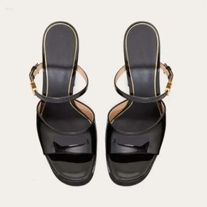 Square High Summer Sandals Woman Fashion Heel Sandal Slippers Peep Toe Toe Buckle Strap Female Platform 722