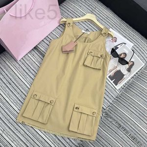 Basic & Casual Dresses Designer Brand Miu's Age Reducing Sweet Teenage Style Loose Fitting Patchwork Pocket Vest Dress AY1D