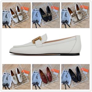 Loafers män kvinnor klädskor designer sneaker lyx sandaler mode läder svart vit elfenben Bourgogne plattform utomhus strand platt glider flip flops scuffs 35-41