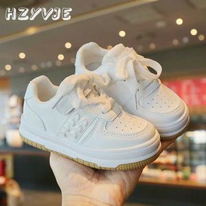 Athletic Outdoor Athletic Outdoor Childrens Fashion Hot Style Little White Shoes Soft Sole Sports Shoes Childrens Spring/Summer WX5.22964