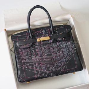12a 1：1高品質のデザイナートートバッグ純粋な手作りのワックススレッド縫製オリジナルレザーメイドの刺繍クリエイティブデザインの装飾女性の豪華なハンドバッグ付きのハンドバッグ。
