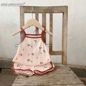 子供パマスデンマークスタイルの家庭用服サマーベイビースリングスーツプリントトップベスト +ショーツ換気L2405