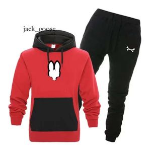 Herrspårar 2024 män manliga hoodies och byxor långärmad jogging kostymer bunny streetwear 758 970