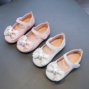 Düz ayakkabılar deri ayakkabılar rahat basit yay inci 2024 yeni düz taban ayakkabıları yumuşak taban bebek elbise ayakkabı çocuk parti düz ayakkabılar q240523