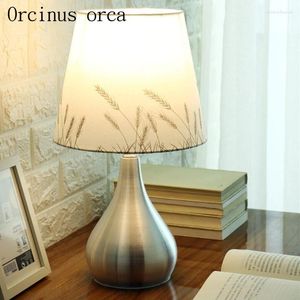 Table Lamps Modern Brief Desk Lamp Sitting Room Study Bedroom Bedside Warmth Originality Fashionable