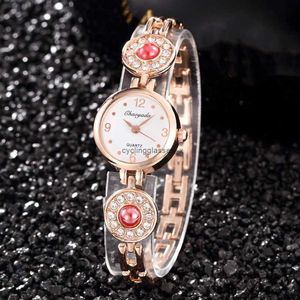 다이아몬드 상감 강철 밴드와 세련된 새로운 크리에이티브 디자인으로 핫 판매 고급 여성 시계