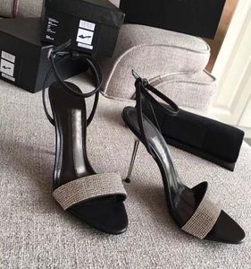 عالي الجودة 2020 أحذية جديدة مثيرة للغاية نساء راينستون كريستال ديماونوندز ، حفلة حفلة موسيقية ، حذاء الموضة أحذية الموضة 1066566