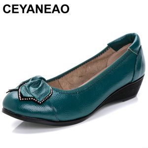 Ceyaneao Nya sommarkvinnor Cutouts äkta läderskor Bekväma spännet Flats Nurse Casual Handmade Ballet FlatSc043