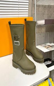 Territorio kaki nero Flat High Boot Women Authentic Rain Boot Knee Boots Slipon Bootie Romane Sole in gomma Silvertone Buc1822586