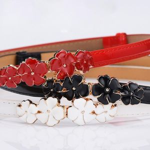 Cintos pingando a ameixa Blusom Couro Patente Ladies Wild Wild Decorative Small Belt Korean Designer Feminino 242F