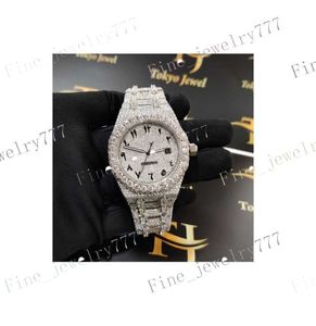 Premium Quality Antique w pełni mrożona na zewnątrz zegarek VVS Clarity Moissanite Studded Diamond Watches Luksusowe zegarek ze stali nierdzewnej dla mężczyzn
