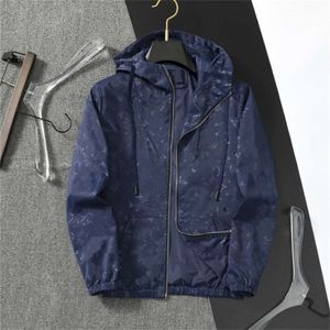 Luxury Brand Designer Mens Jacket Fashion Windproof Jacket Spring And Autumn Hooded Coat Multi Size Vintage Clothes For Male FZ2405242