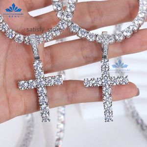 RTS hop satmak moda çapraz mücevher 5mm yuvarlak d vvs moissanite elmas kolye 925 Gümüş Kadınlar Erkekler