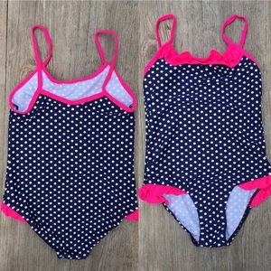 Jednobokowe jednoczęściowe dziewczęta plisowane jednoczęściowe jednoczęściowe dziecko kąpielowe Polka Dot Swimsuit czarny kostium kąpielowy Dziecięce na zewnątrz garnitur plażowy WX5.23