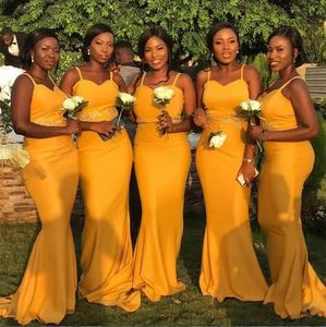 Wzory eleganckie syrenę druhną sukienki na żółte szyfonowe paski spaghetti koronkowe aplikacje długich pokojówek na wesele