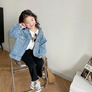 Summer Corean estilo Kids Jackets Pockets Design de moda macia Casual Casual Pretty Jean Party Vocation for Children 240522