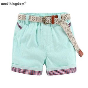 Shorts Mudkingdom Summer Boys Shorts mit Gürtel Fashion Plaid Elastic Taille lässige Baumwolle Vollfarbe Short Hosen für Kinder Kleidung Y240524