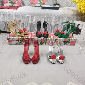 Projektant wysokich obcasów kwiaty otwarte palce na pięcie Sandały Sandały Buty Forboral Formal Party Wedding Shoe Red Gold Green Black Womens Dress Buty 34-43 z pudełkiem