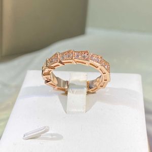 Buu Ringe cooler Designring Neue Mode Schlange plattiert Roségold Ring mit Originalringen Ymb6