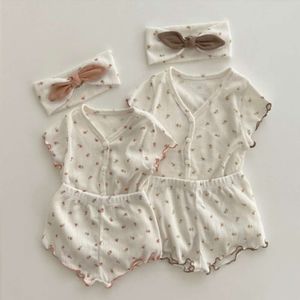 2023 Nya korta ärmkläder Set Summer Kids Floral Pamas Cotton Spädbarn Girl 2st Suit Casual Baby Boy Outfits L2405