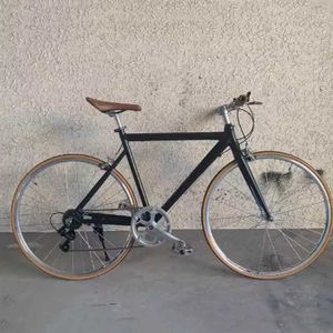 Fahrräder 16 Geschwindigkeit Gerade Griff Dual V Bremsfahrrad 700c Road Bike Retro Aluminiumlegierung Rahmen und Räder Pendeln Q240523