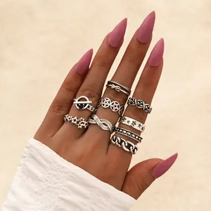 Cluster Rings 9 Pcs/Set Punk Chunky Link Star Flower Set Geometric Personality For Women Men Jewlery Accessories