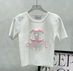 Desinger New WomensカジュアルクラシックTシャツスウィートガールズビーズラグジュアリータオル刺繍入りニットウェアエラスティックブラックホワイトTシャツショートスリムフィットトップティー