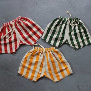 Shorts 2024 New Summer 1-6 Year Old Baby Boys and Girls Shorts Linen Cotton Stripe Childrens Casual Shorts Baby Boys and Girls Trauss Childrens Shorts Y240524