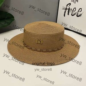 Дизайнерские женские соломенные летние плоские шляпы шляпы ковша для шляпы Солятвы для выходов Мужчина отдых пляж высокий качество 8694