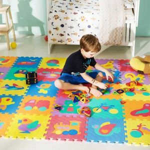 Spielen Sie Mats Baby Play Matten -Buchstaben Lernspielzeug Kinder Eva Foam Puzzle Teppich ineinandergreifende Bodenfliesen Zahlen Aktivität Spiel 30cmx30cm