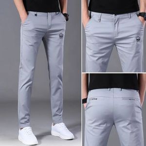 Calça de golfe masculina primavera no verão corea homens calças calças esportivas casuais elástica de alta qualidade reasticy homem calça 240522