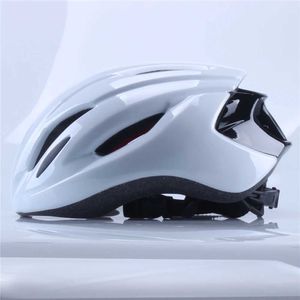 Велосипедные шлемы MTB Мотоциклевые мышцы открытые спортивные мужские мужские сверхлегкие аэропоточные сейфура