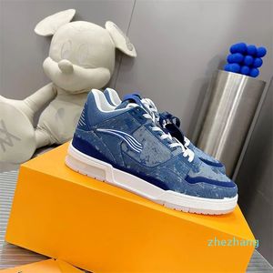 High quality luxury Spring and summer men sports shoes collision color outsole super goodlooking are Size38-45