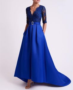 Elegant Long Royal Blue V-Neck Satin Mother of the Bride/Groom Dresses Mermaid Lace 1/2 Sleeves Asymmetrical Length Godmother Dresses Formal Party Gown for Women