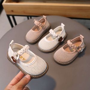 2023 Summer Girl Kids Mesh Cut-outs Princess Soft Sole Anti Slip Baby Shoes Toddler Breathable Flat Sandals L2405