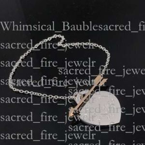 Tiffanyjewelry hög kvalitet en pil hjärta klassisk designenecklace piercing armband enkel och fashionabla hjärta tiffanyjewelry halsband formade kvinnor 4 4752