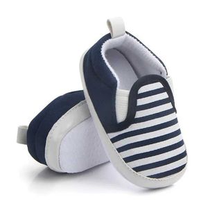 Första vandrare 6 månader och 1 år Little Boy Casual Shoes Navy randiga babyskor Fashionabla Little Girls First Walker Soft Sole Front Walker D240525